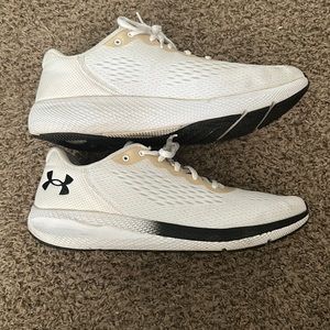 Men’s Under Armour Charged Pursuit size 12